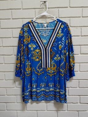 Cato Royal Blue Printed V-Neck Tunic with Stitch Detail. Size 26/28. NWOT